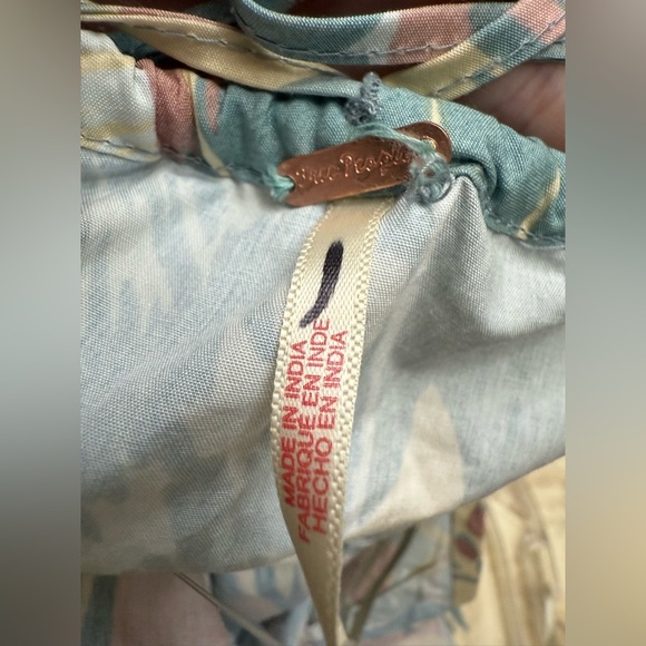 FREE PEOPLE Deserted Island Floral Halter Mini Dress M Size Medium SOLD OUT - Picture 12 of 12